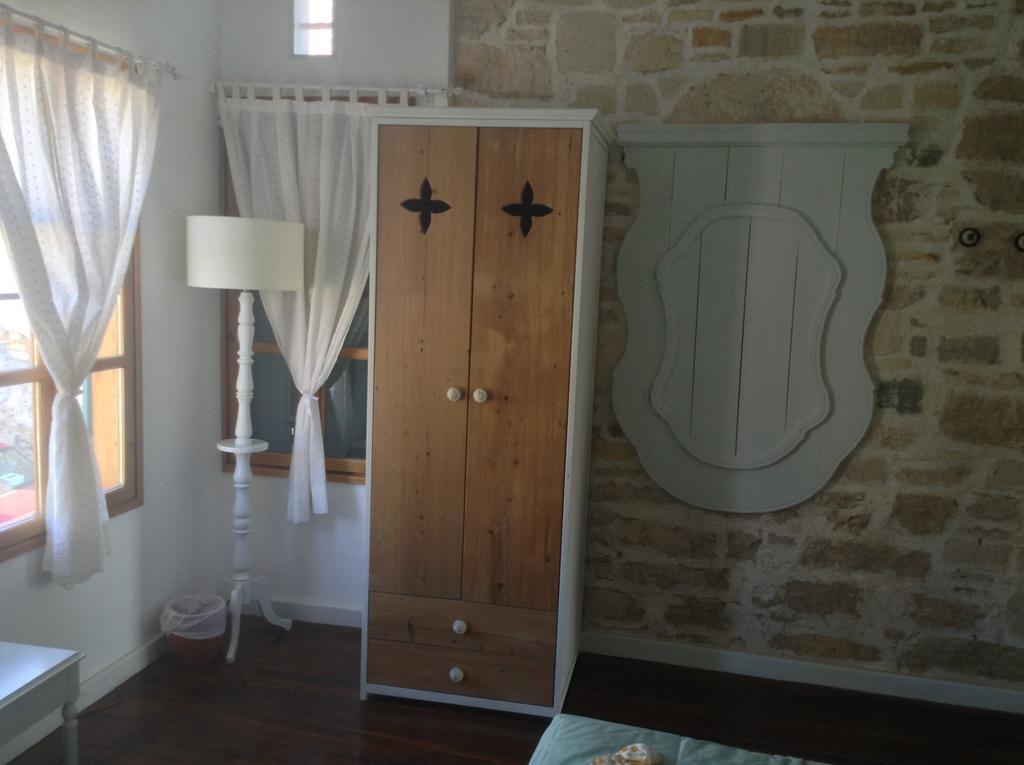 Çeşme Eski Tas Hotel מראה חיצוני תמונה